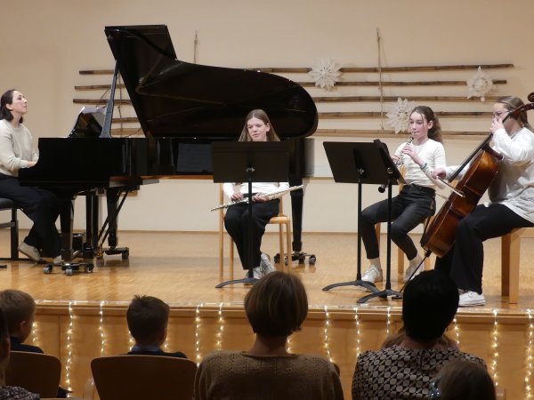 P1270837.jpg
