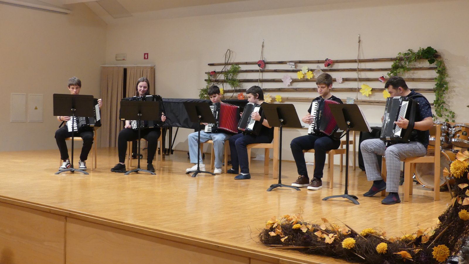 prva-harmonika.jpg