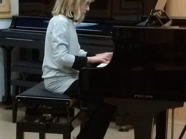 Nika Uršič