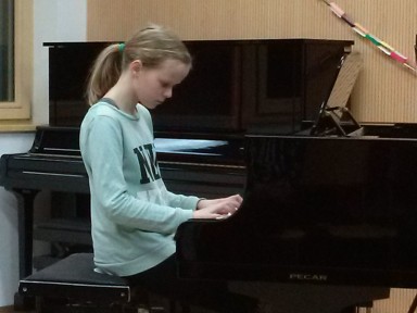 Ella Therese Stamsnijder