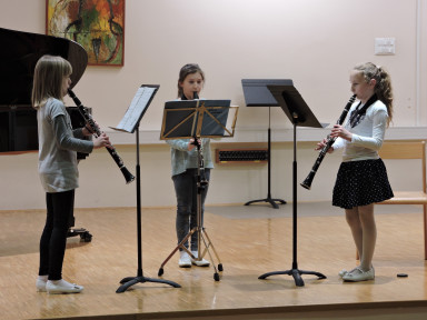 Lea Ivančič, Vita Kanalec in Neja Šuligoj