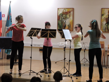 Nika Hribar, Vita Kutin, Asja Poljak in Žana Sovdat
kvartet Flute Cocktail