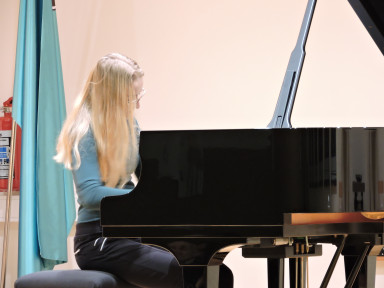 Tamara Čebokli