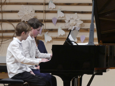 Nastop učencev ZPGŠ Klavir štiriročno