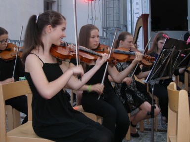 Eva Klanjšček, Gaja Medvešček in Kaja Ladava